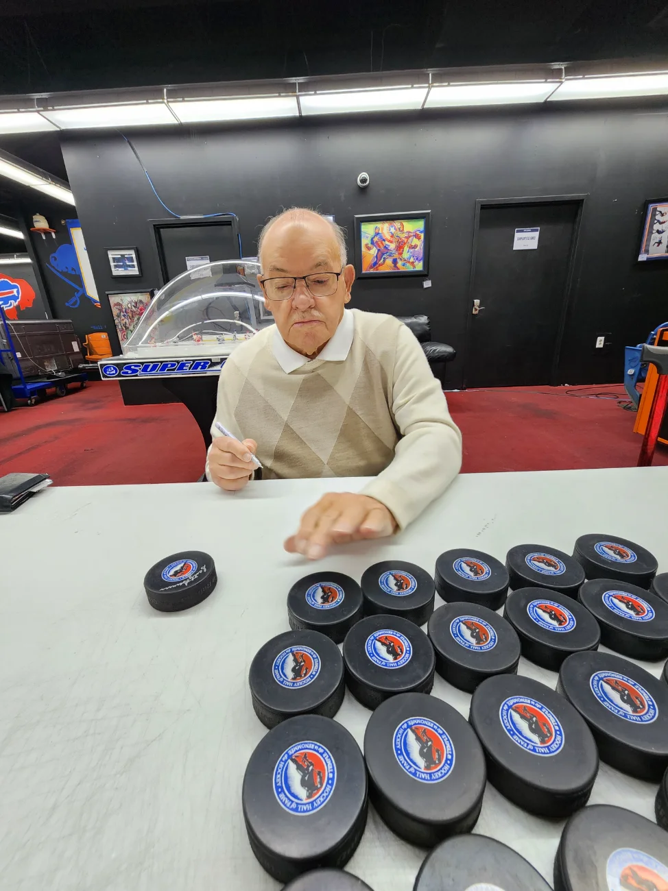 [Sportsgraphing.com] Scotty Bowman Private Signing October 3rd 2026 - NHL GOAT HOF Coach